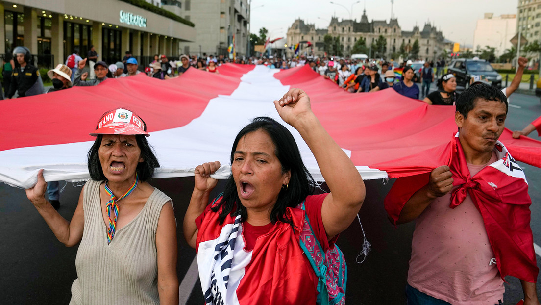 Día clave en Perú: miles de campesinos se dirigen a Lima para exigir la renuncia de Dina Boluarte