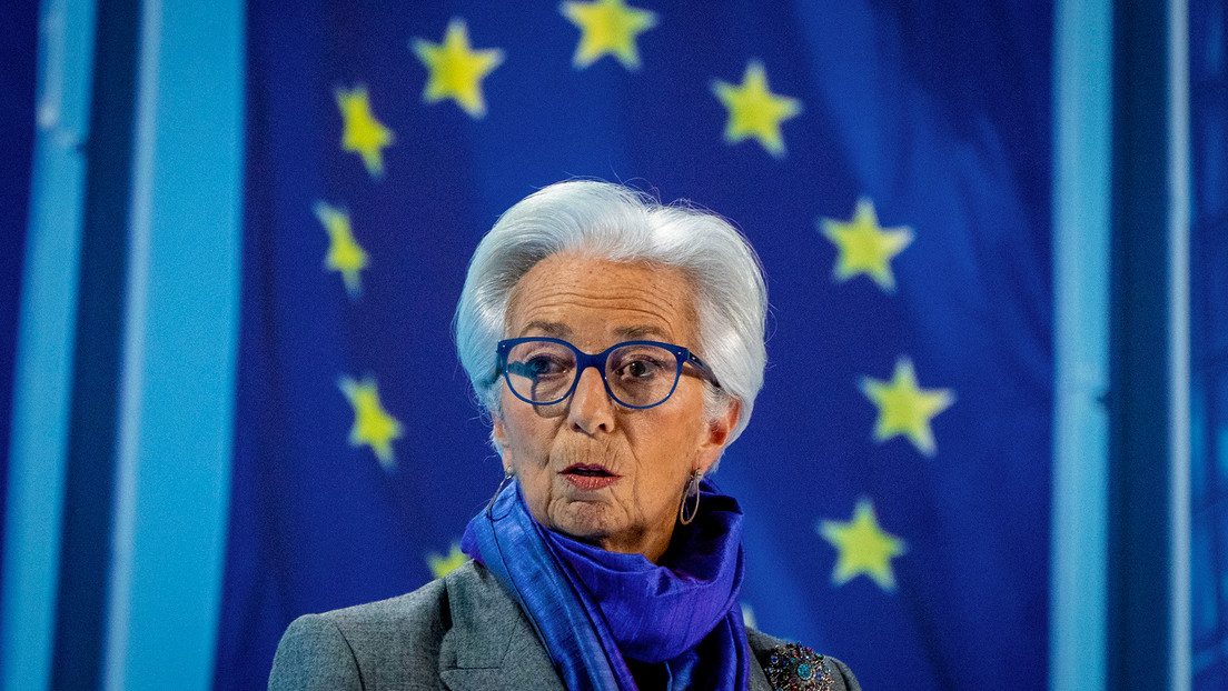 Lagarde sobre el cambio de la política anticovid de China: "Matará a mucha gente, pero reactivará la economía"