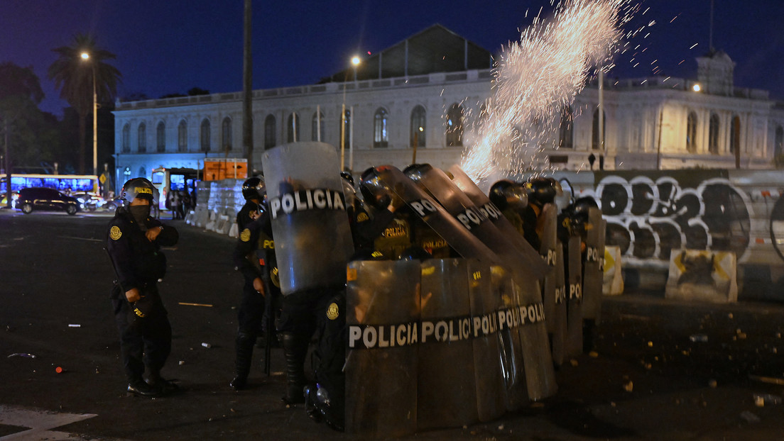 Atropellan a un hombre durante las protestas en Lima