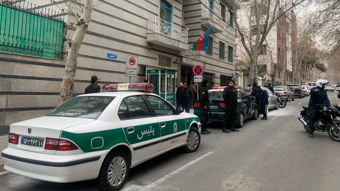 Un muerto y 2 heridos tras un ataque a la Embajada de Azerbaiyán en Irán