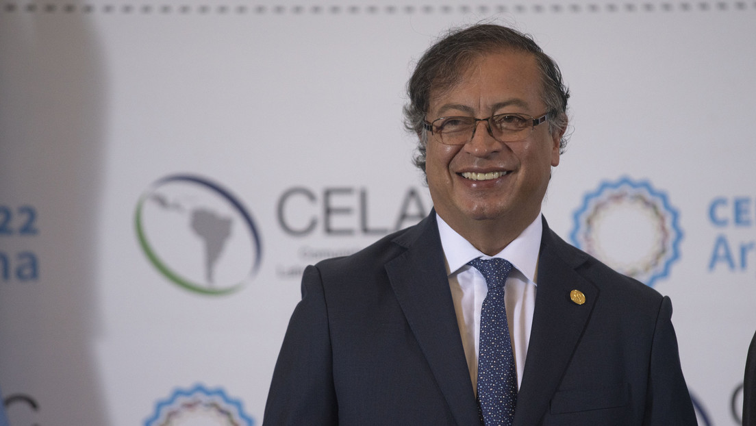 Petro desata polémica en Colombia por un anuncio para regular los servicios: ¿qué implica la medida?