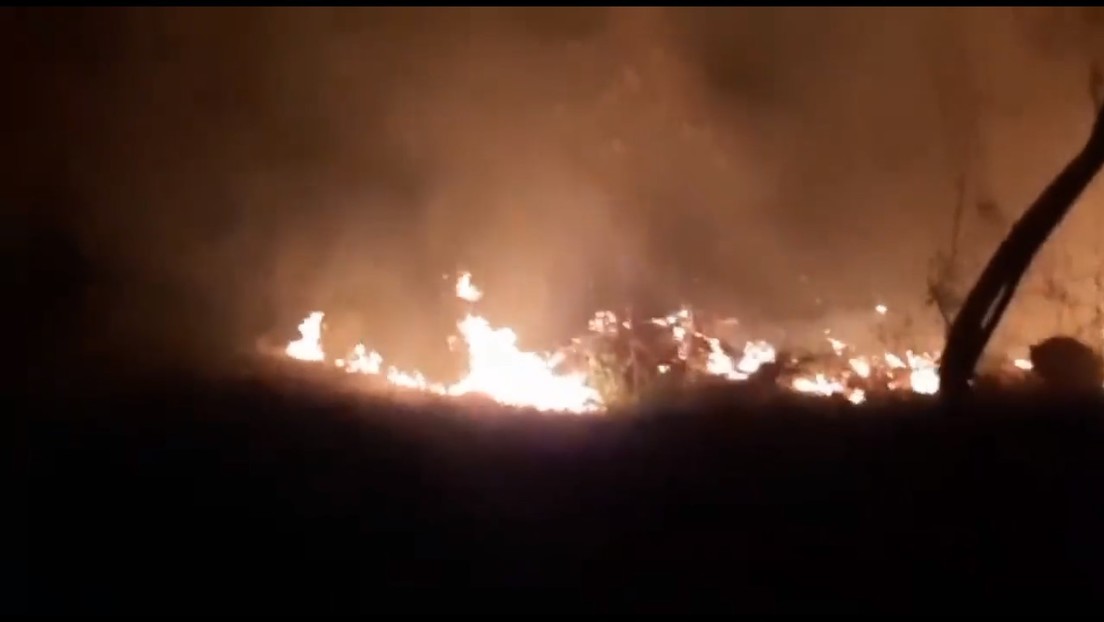 VIDEO: Fuerte incendio en el volcán de San Salvador