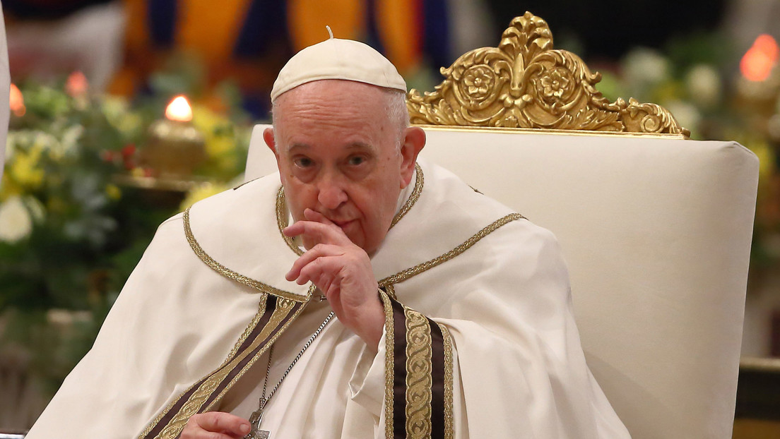 El papa Francisco aclara sus comentarios sobre que "ser homosexual es un pecado"