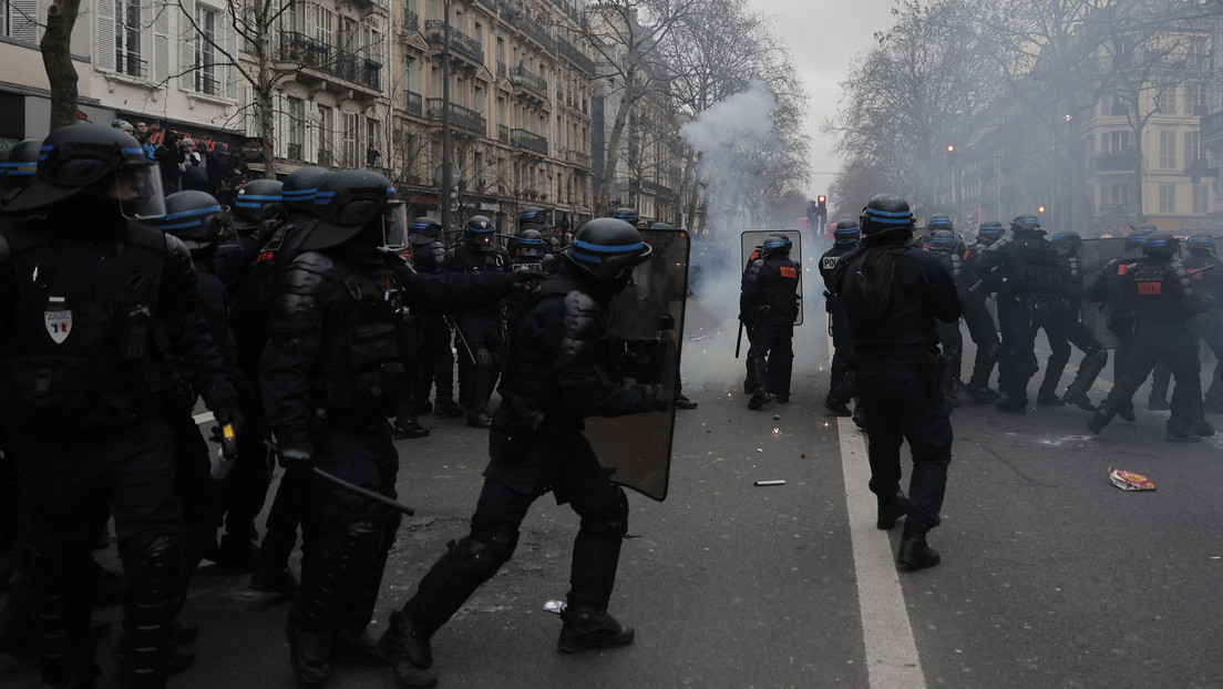 Movilizarán a 11.000 policías y gendarmes ante protestas en Francia