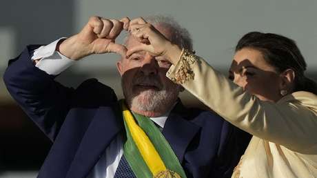 "Esperanza y reconstrucción": Lula asume su tercer mandato como presidente de Brasil (VIDEO)