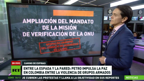 Entre la espada y la pared: Petro impulsa la paz en Colombia entre la violencia de grupos armados