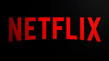 Dimite el director ejecutivo de Netflix mientras la empresa suma millones de nuevos suscriptores
