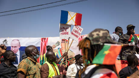 AFP: Burkina Faso exige la retirada de las tropas francesas de su territorio en un mes