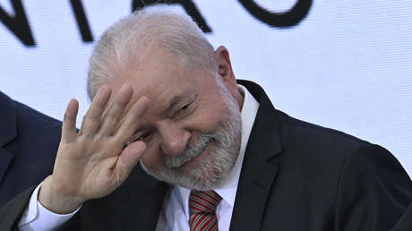Lula llega a Uruguay para reunirse con Lacalle Pou y estrechar lazos comerciales