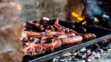 Varios casos de intoxicación en Argentina por consumo de carne en mal estado