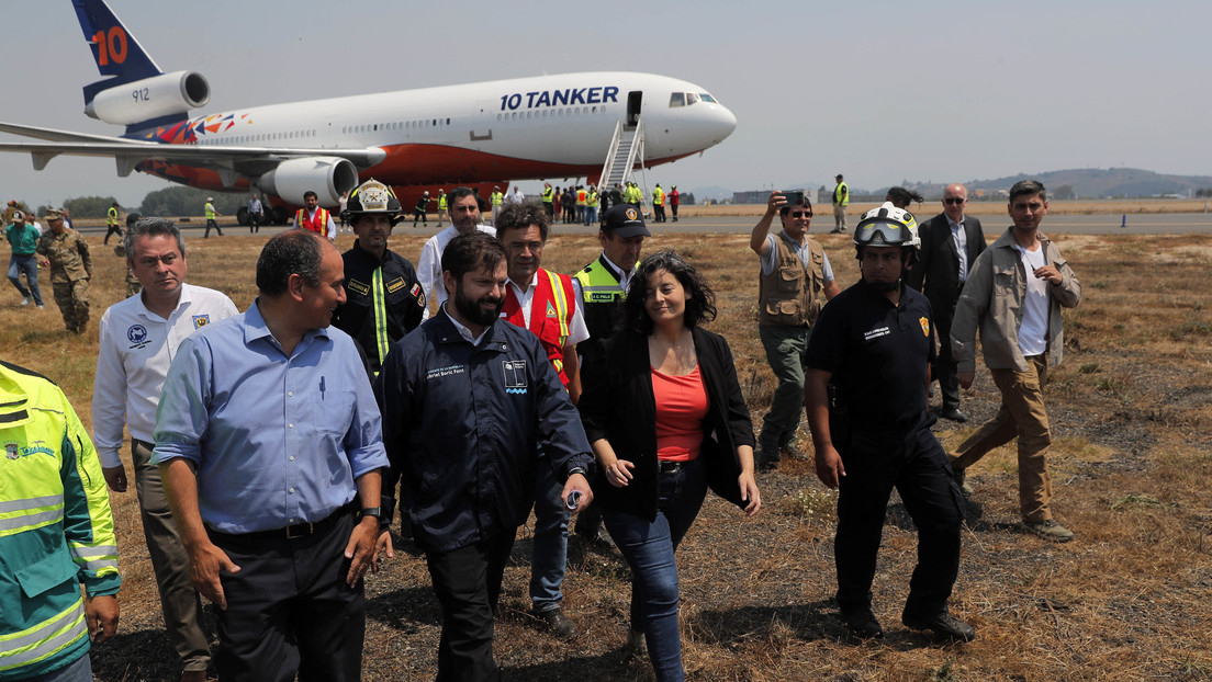 Boric regresa a las zonas afectadas por los incendios en Chile y agradece la ayuda internacional