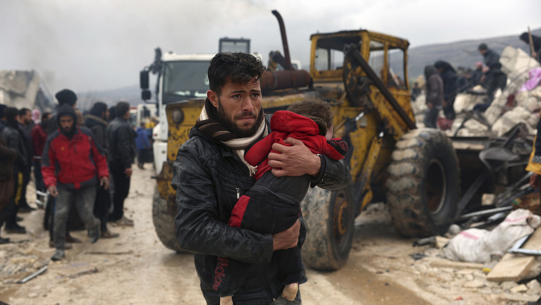 ¿Cómo las sanciones de EE.UU. obstaculizan la llegada de la ayuda humanitaria  a Siria tras los terremotos?