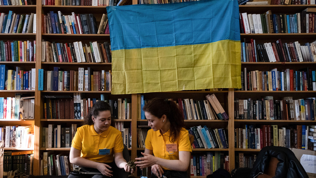 Ucrania elimina millones de libros en ruso de sus bibliotecas