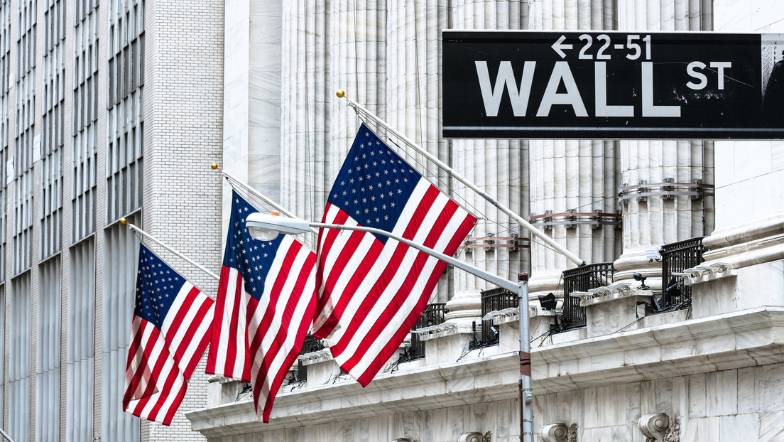 Principales índices de Wall Street sufren una caída en medio de la incertidumbre por el aumento del tipo de interés en EE.UU.
