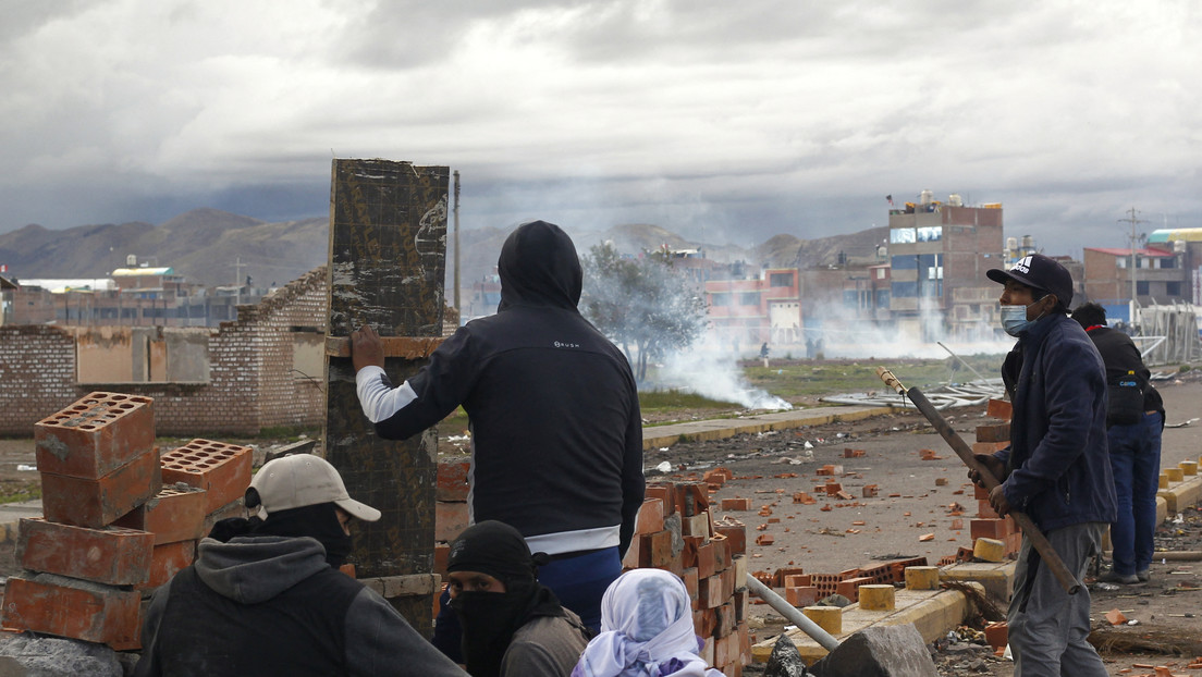 Represión contra manifestantes en el aeropuerto de Juliaca en una nueva jornada de protestas en Perú