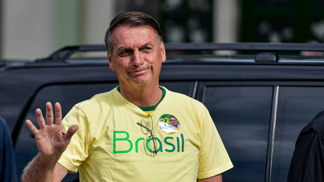 Bolsonaro anuncia su regreso a Brasil para liderar la oposición