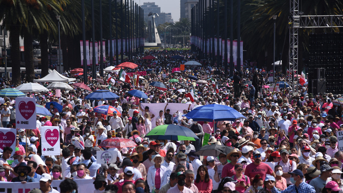 La oposición mexicana medirá fuerzas en la calle contra 'el plan B' electoral: ¿cuál es la disputa?