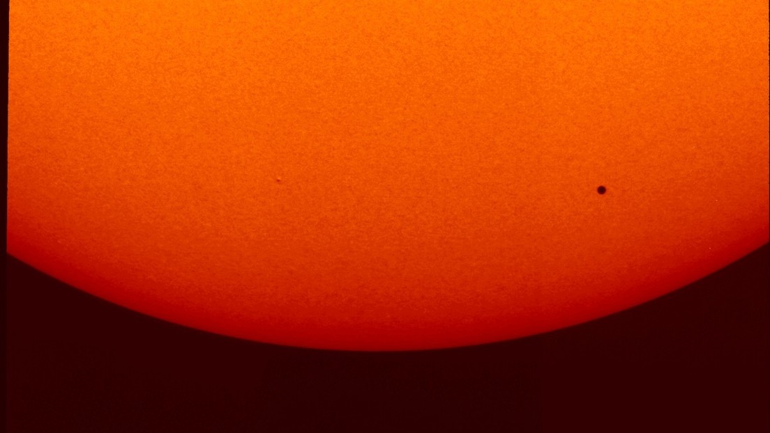 VIDEO: La NASA filma el espectacular paso de Mercurio frente al Sol