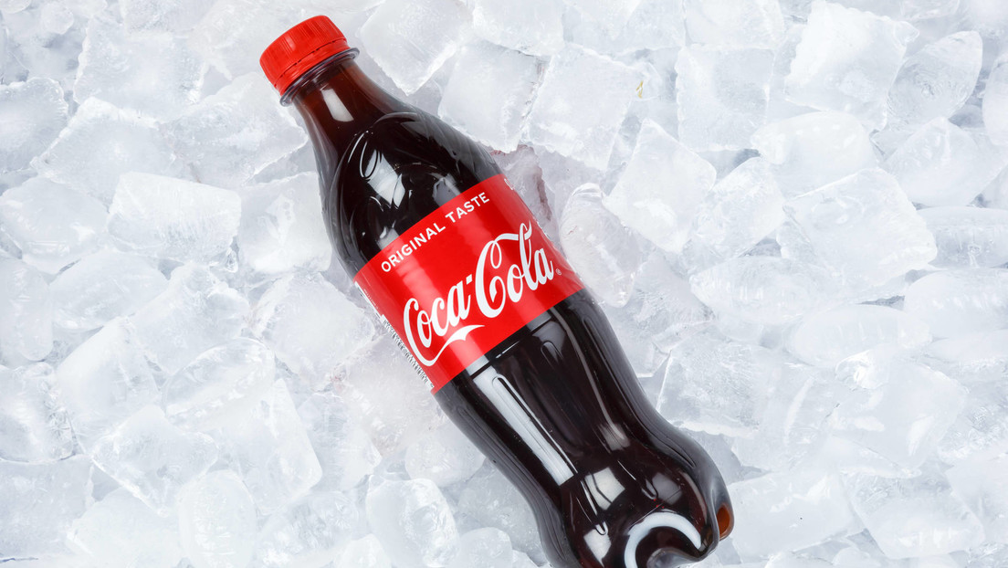 Coca-Cola, la primera gran empresa en introducir el ChatGPT y otras herramientas de IA