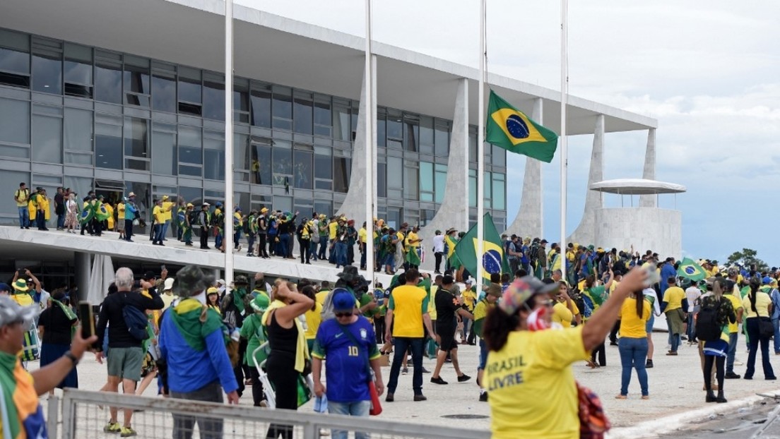 La Corte Suprema de Brasil libera a 173 bolsonaristas acusados por actos golpistas