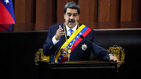 Maduro llama a Latinoamérica y el Caribe a "dar el primer paso" para crear una moneda común