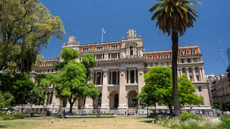 Diputados de Argentina aprueban admisibilidad del juicio político a la Corte Suprema