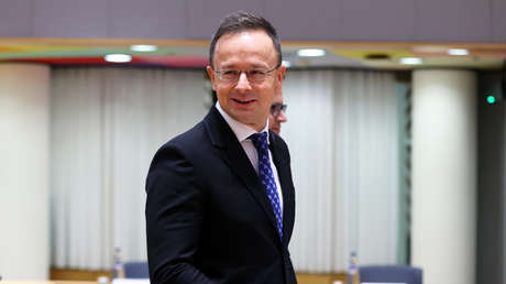 El Parlamento Europeo es "una de las organizaciones más corruptas del mundo", dice el ministro de Exteriores de Hungría