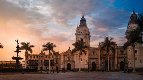 Prohíben las protestas en el centro histórico de Lima para "preservar" los bienes patrimoniales