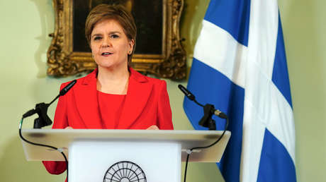 Nicola Sturgeon dimite como primera ministra de Escocia