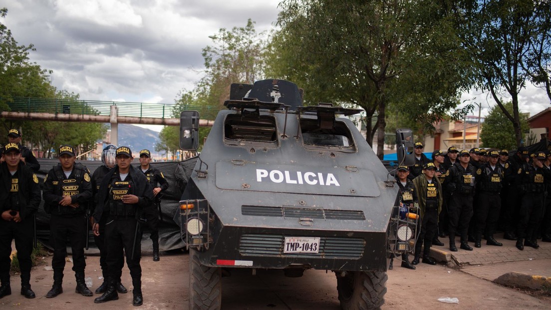 Protestas dejan heridos en Perú mientras defensores de DD.HH. denuncian "violencia policial"