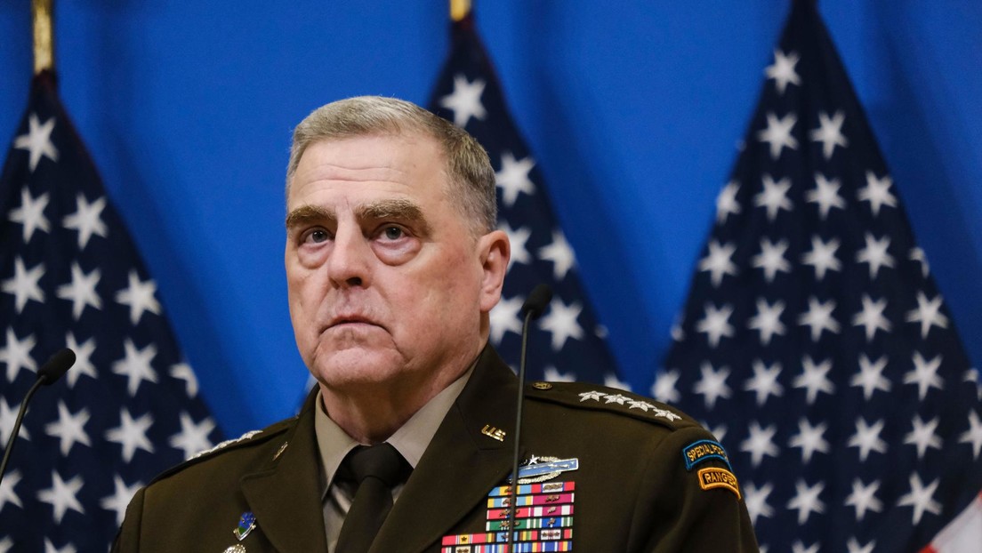 El jefe del Estado Mayor Conjunto de EE.UU. visita las tropas en Siria