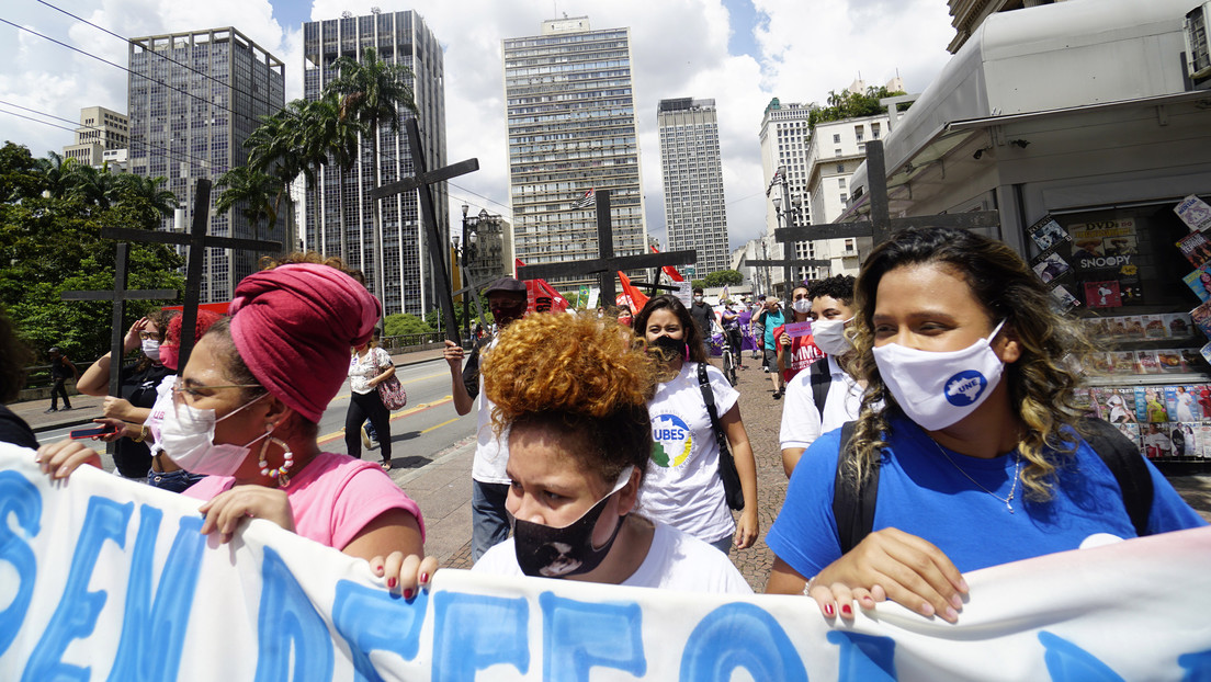 Un feminicidio por día: Lula frente al auge de la violencia de género en Brasil