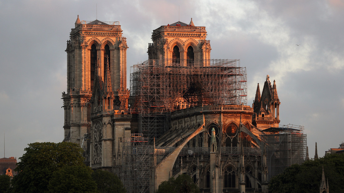 El incendio en la catedral de Notre Dame de París revela un nuevo detalle de su construcción
