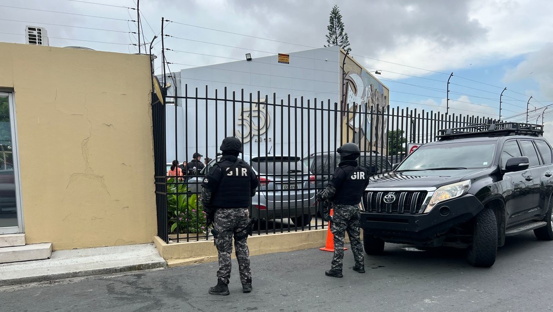 Registran atentados con explosivos en canales de televisión de Ecuador