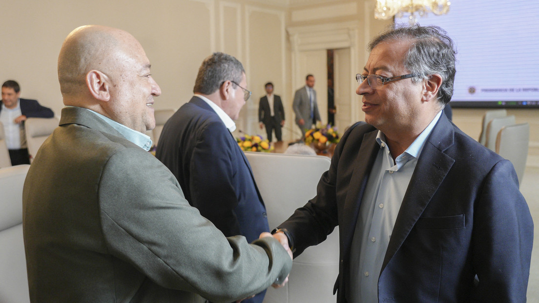 Fiscalía de Colombia suspende órdenes de captura contra disidentes de FARC