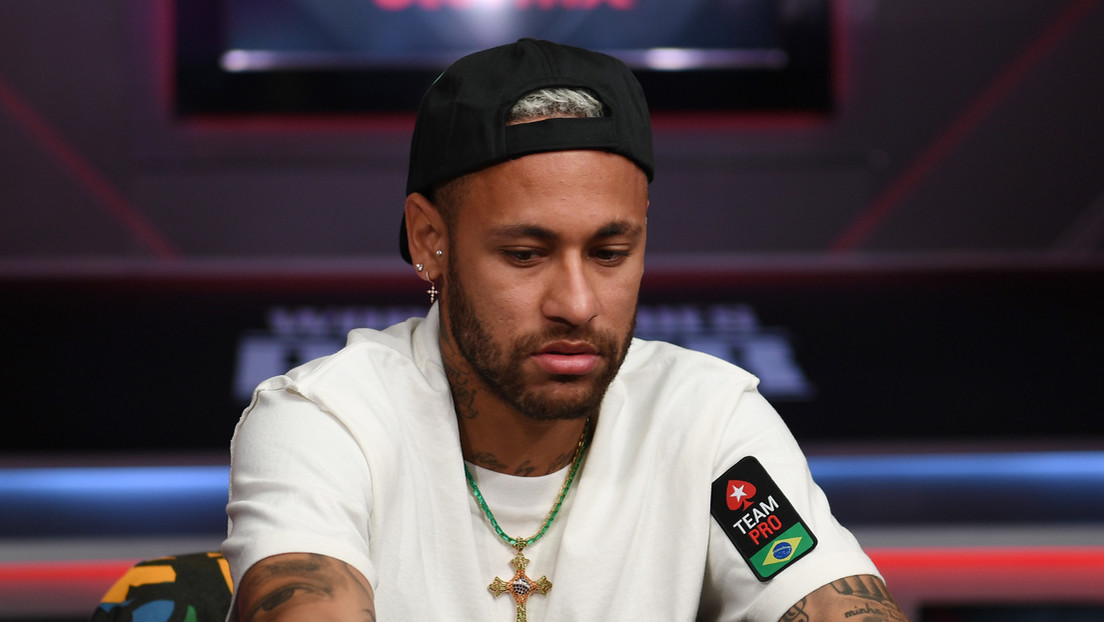 VIDEO: Neymar pierde un millón de euros al póker online y su reacción decepciona a la Red
