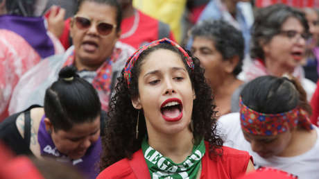 Igualdad salarial y lucha contra el feminicidio: el paquete de medidas de Lula en el Día de la Mujer