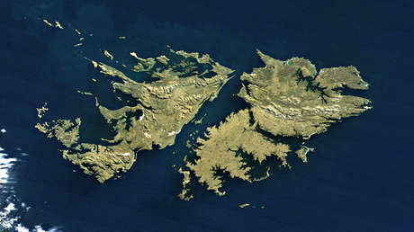 Argentina deroga decreto para servicio aéreo británico a las Islas Malvinas