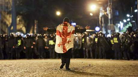 La segunda jornada de protestas masivas contra la ley de agentes extranjeros en Georgia