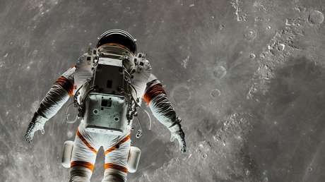 La NASA presenta un nuevo traje espacial para viajar a la Luna