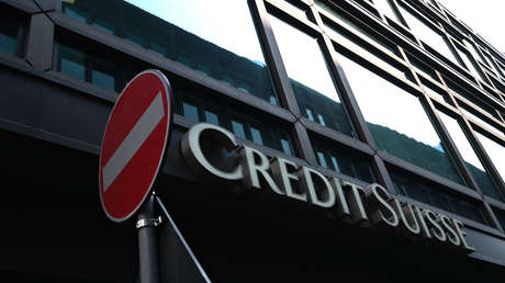 Credit Suisse se vio obligado a depreciar bonos valorados en miles de millones como parte de su fusión con UBS