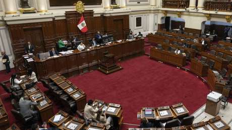 El Congreso peruano aprueba acusación constitucional contra exministros de Pedro Castillo