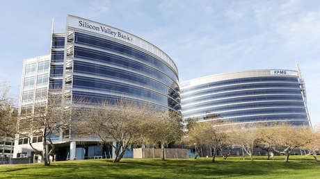 First Citizens compra el banco quebrado Silicon Valley Bank