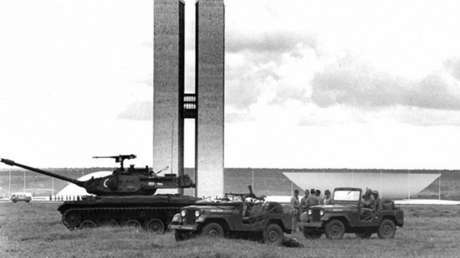 Brasil recuerda el 59 aniversario del golpe de Estado sin las 'celebraciones' de la era Bolsonaro