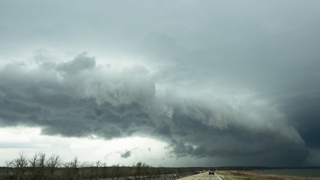 Un devastador tornado golpea Arkansas y ponen en alerta a otros estados (VIDEOS, FOTOS)