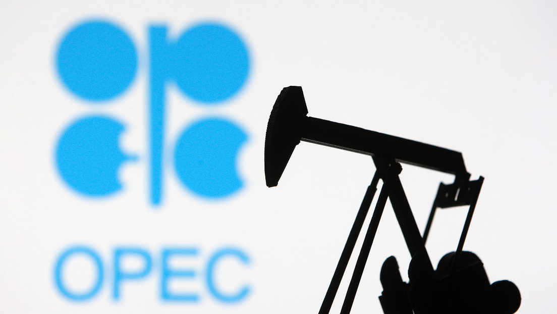 Varios miembros de la OPEP+ anuncian un recorte en la producción de petróleo