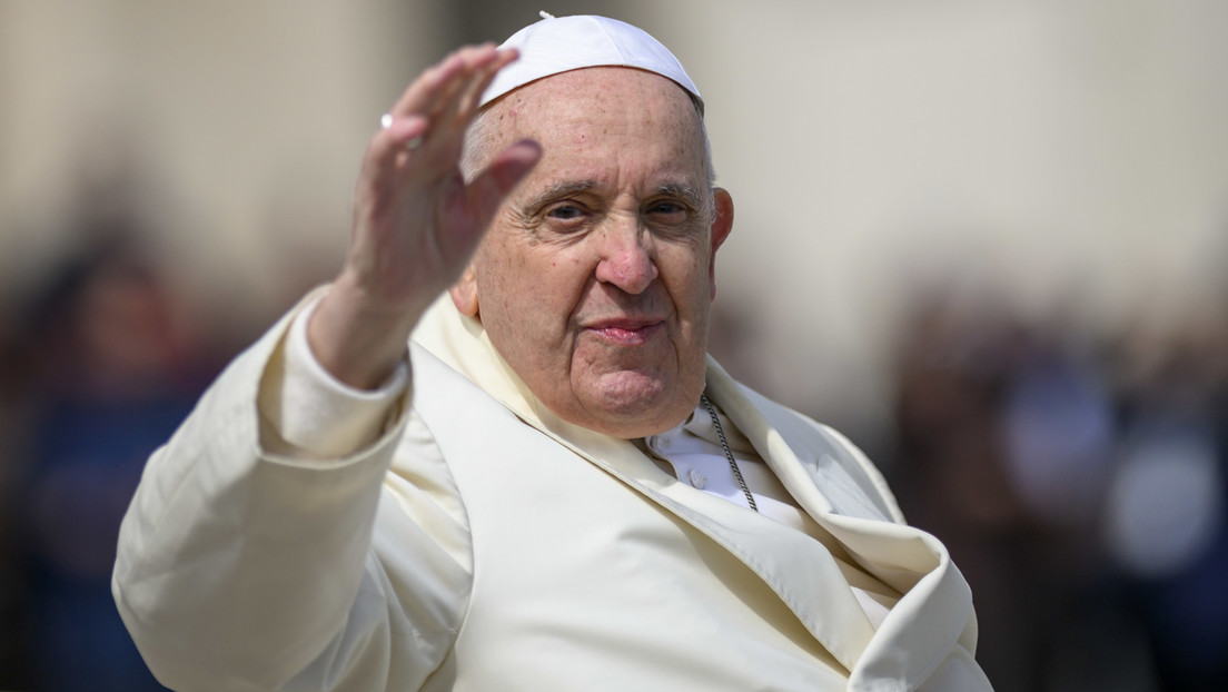 El sexo es "una de las cosas más bellas", dice el papa Francisco