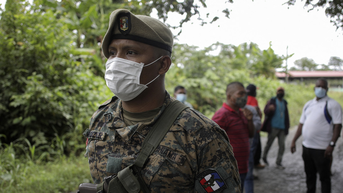 Panamá detiene delincuentes que robaban y abusaban de migrantes en la selva del Darién