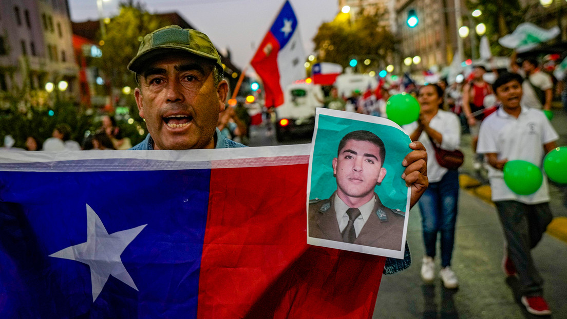 Detienen a dos presuntos implicados en el asesinato de un agente de la policía chilena