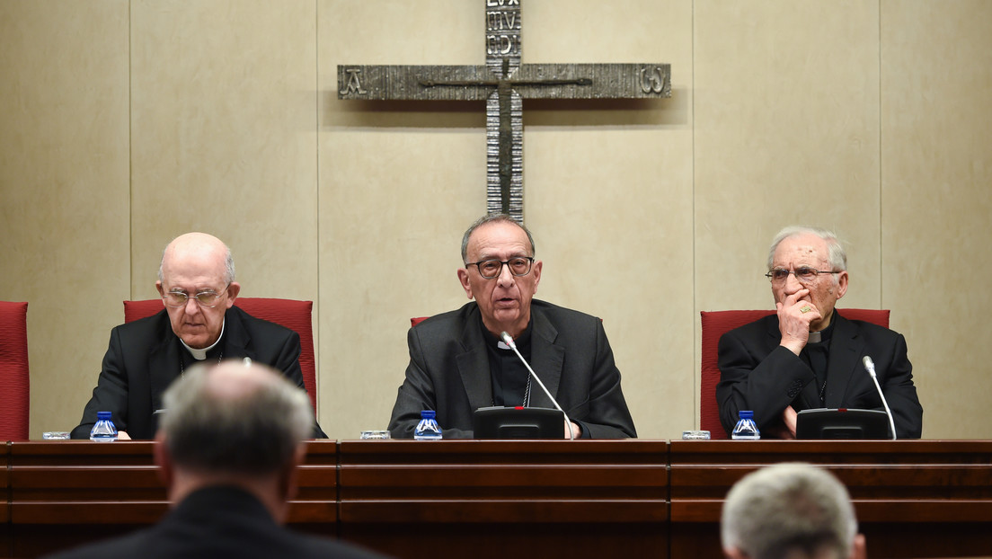 La Iglesia española "confiesa su pecado"